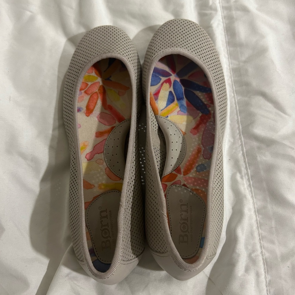Born shoes women’s size 8 flats - Picture 2 of 9
